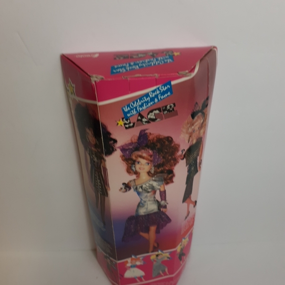 11 1/2" LACE Celebrity Rock Star African American Doll Creata. New - Picture 4 of 9